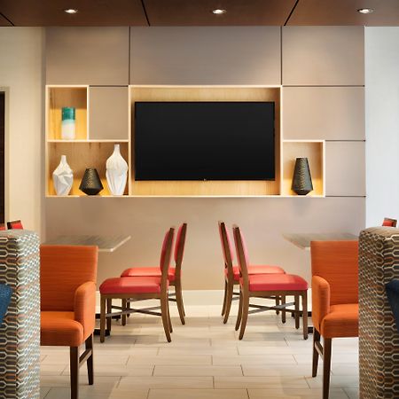 Holiday Inn Express - Indiana By Ihg Bagian luar foto